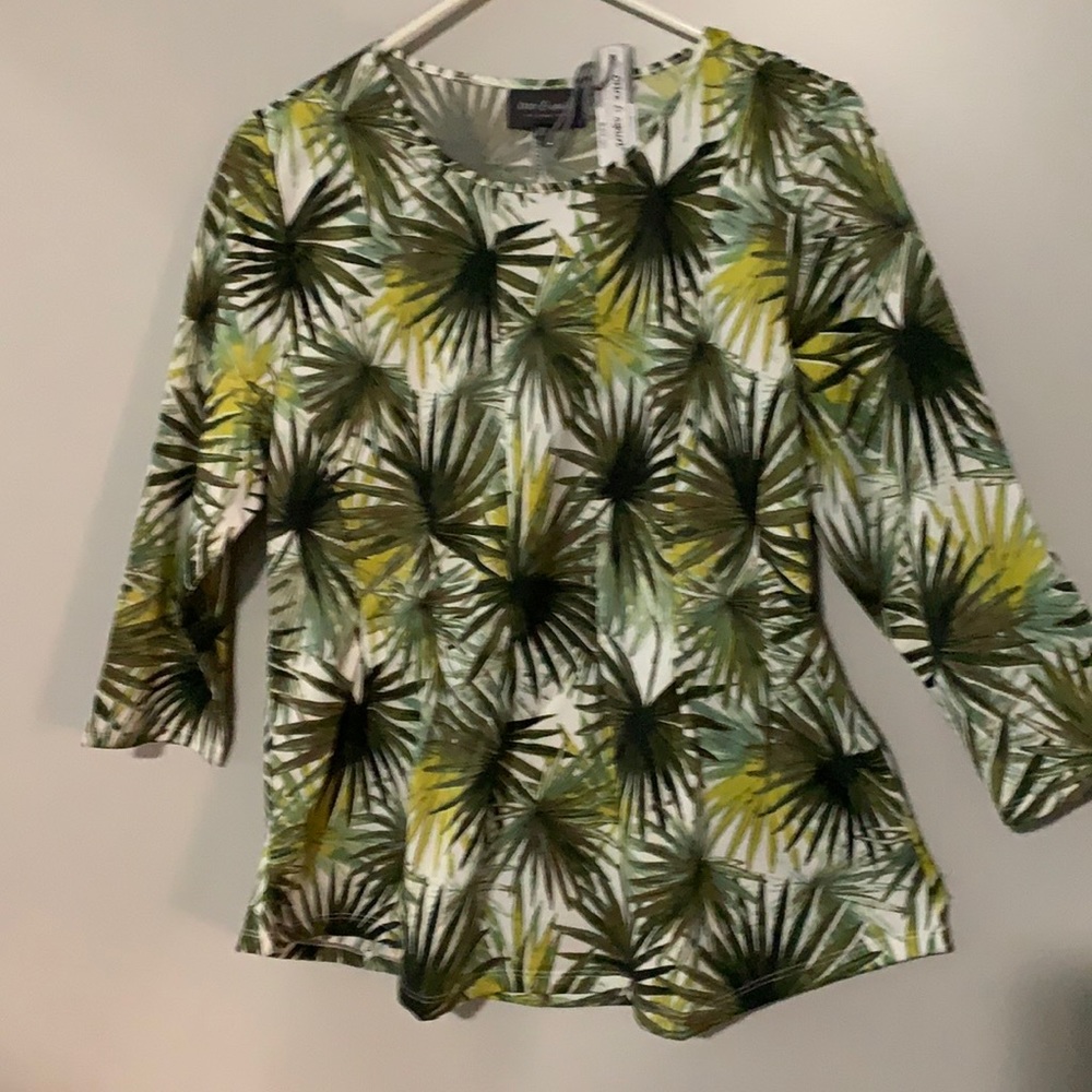 NWT Once & Again NYC Collection peplum hem 3/4 sleeve palm fronds print top M